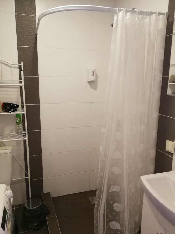 T&J Apartments Klaipėda Esterno foto